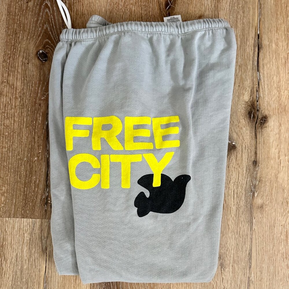 Grey Freecity Sweatpants Size XS- Small Flaw